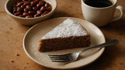 Bolo de Feijão com Ovo e Açúcar em Pó