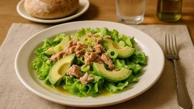 Salada de Atum com Abacate e Alface