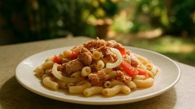 Macarrão com atum da Ágata