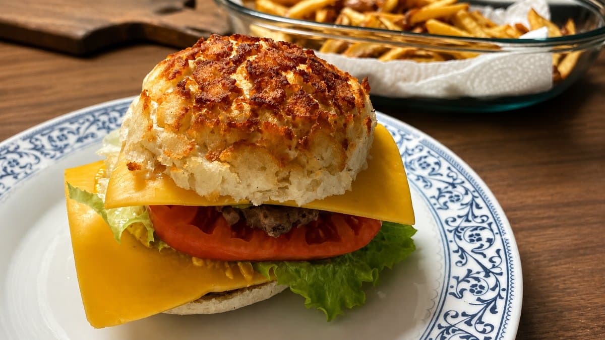 Hambúrguer em pão tigre do Chef